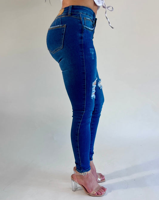 Colombian jeans without a girdle